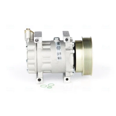 Kuva NISSENS 89372 Ilmastoinnin Kompressori SD6V12 12 PAG 46 R 134a NISSAN: Qashqai / Qashqai+2 I, Note Juke