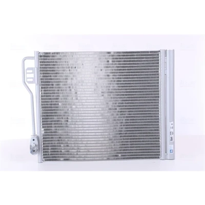 Kuva NISSENS 940185 Ilmastoinnin Lauhdutin Vedenerottimella Alumiini 450 R 134a SMART: Fortwo II Coupe