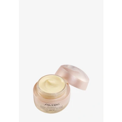 Kuva Shiseido Benefiance Wrinkle Smoothing Day Cream SPF 25 50 ml