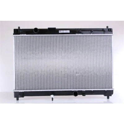 Kuva NISSENS 646847 Jäähdytin Alumiini 350 638 16 Jäähdytysrivat juotetut TOYOTA: Yaris II Hatchback