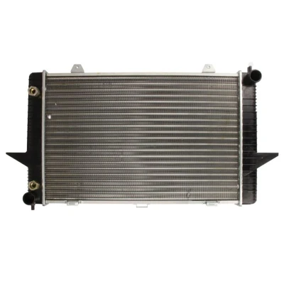 Kuva THERMOTEC D7V005TT Jäähdytin Alumiini 590 398 34 Automaattivaihteisto Jäähdytysrivat mekaan. kiinnitetyt VOLVO: V70 I, S70, XC70 I Cross Country