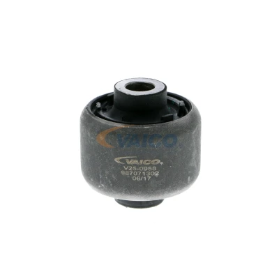 Kuva VAICO V25 0958 Tukivarren Hela Original Quality Ulompi, Molemminpuolin, Sisempi, Alla, Taka akseli FORD: Focus 2, C Max, Mk1 Farmari