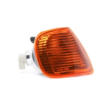 Kuva TYC 18 5213 15 2 Vilkku Oranssi Eteen, oikea Lampun kannalla VOLKSWAGEN: Polo III Classic, SEAT: Ibiza