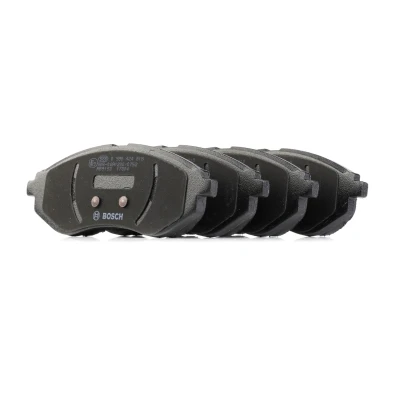 Kuva BOSCH 0 986 424 818 Jarrupalat Low Metallic Huudonvaimennuspellillä CHEVROLET: Aveo / Kalos Sedan, Hatchback, Hatchback