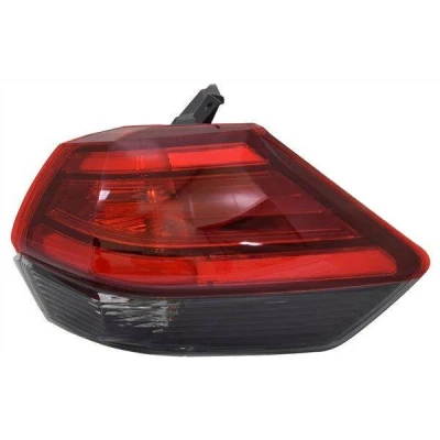 Kuva TYC 11 6973 16 9 Takavalot Oikea LED Lampun kannalla