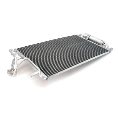 Kuva THERMOTEC KTT110242 Ilmastoinnin Lauhdutin Vedenerottimella 635
