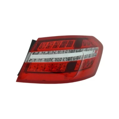 Kuva ULO 1059004 Takavalot Oikea Uloin osa MERCEDES BENZ: E sarja Sedan