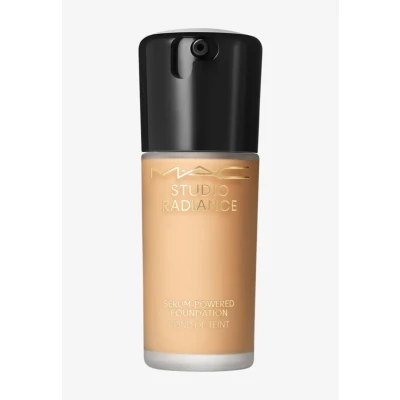 Kuva MAC Studio Radiance Serum Powered Meikkivoide NC30 30 ml
