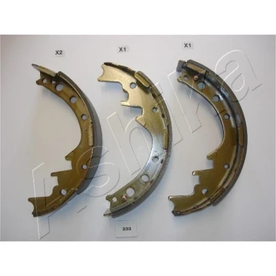 Kuva Jarrukenkäsarja, Taka akseli TOYOTA, VW OE 04495 25051, 25052, 25090