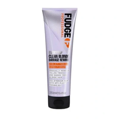 Kuva Fudge Everyday Clean Blonde Violet Toning Hoitoaine 250 ml