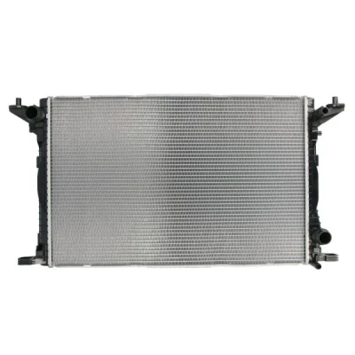 Kuva THERMOTEC D7W081TT Jäähdytin Alumiini 720 468 32 Käsivaihteisto Jäähdytysrivat juotetut AUDI: A4 B9 Allroad