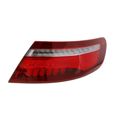 Kuva ULO 1174002 Takavalot Oikea Uloin osa LED