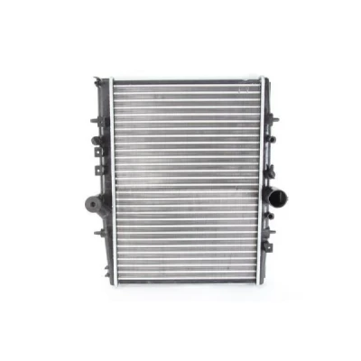 Kuva THERMOTEC D7P056TT Jäähdytin 544 380 23 Käsivaihteisto Jäähdytysrivat mekaan. kiinnitetyt