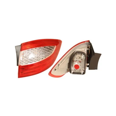 Kuva Takavalo, Oikea FORD MONDEO Turnier IV OE 1 459 593, 486 778, 1469968