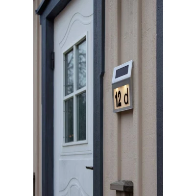Kuva Aurinkokennoseinävalaisin Wally 710