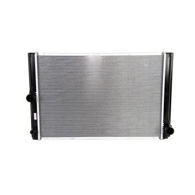 Kuva NRF 53764 Jäähdytin Alumiini 550 378 26 Jäähdytysrivat juotetut TOYOTA: Auris Hatchback, Farmari