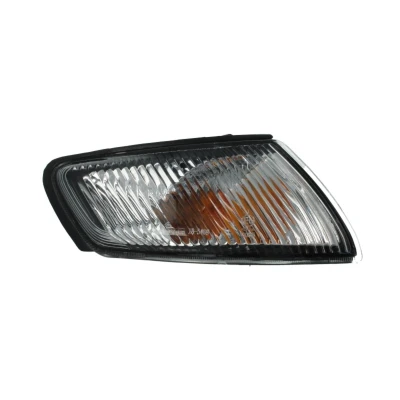 Kuva TYC 18 5489 05 2 Vilkku Lasinkirkas Eteen, oikea Lampun kannalla MAZDA: 626 V Sedan