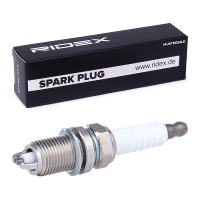 Kuva BOSCH 0 242 229 654 Sytytystulppa M 14 x 1,25 SW: 16 AUDI: A4 B6 Avant, B7 Sedan, OPEL: Corsa C Hatchback, Astra F G CC
