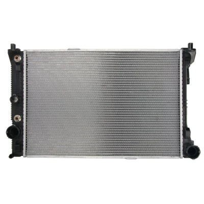 Kuva THERMOTEC D7M016TT Jäähdytin Alumiini 640 438 32 Automaattivaihteisto Jäähdytysrivat juotetut MERCEDES BENZ: E sarja Sedan, GLK, C T modell