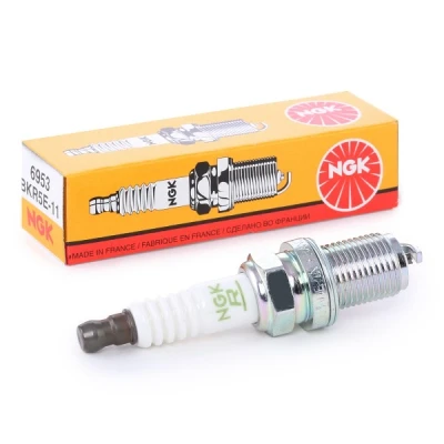 Kuva NGK 6953 Sytytystulppa M14 x 1,25 SW: 16 mm MAZDA: MX 5 2, NISSAN: Almera 2 Limousine, MITSUBISHI: L400 / Space Gear Bussi