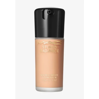 Kuva MAC Studio Radiance Serum Powered Meikkivoide NW25 30 ml