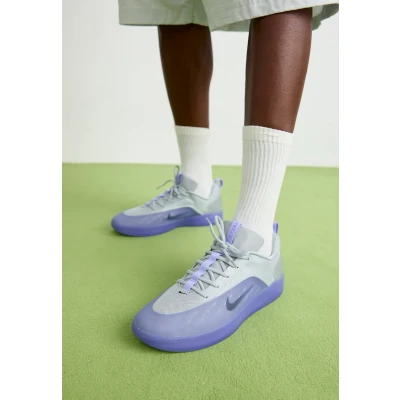 Kuva Nike Sb Zoom Nyjah 4 Skeittikengät valkoinen