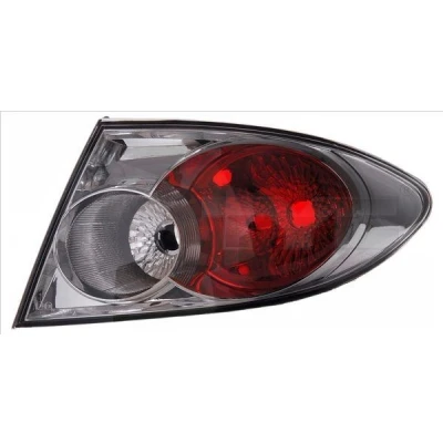 Kuva TYC 11 0434 01 2 Takavalot Vasen Uloin osa Kromi Ilman lampun kantaa MAZDA: 6 Hatchback